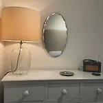 1 Bed In Penrith Oc-94069