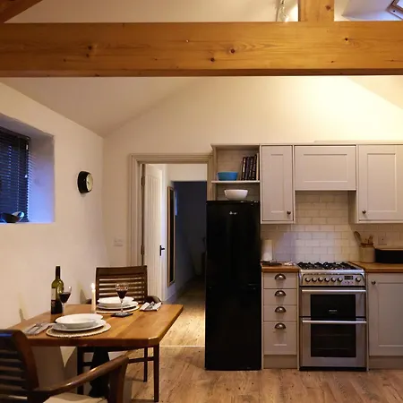 1 Bed In Ullswater 94069 *